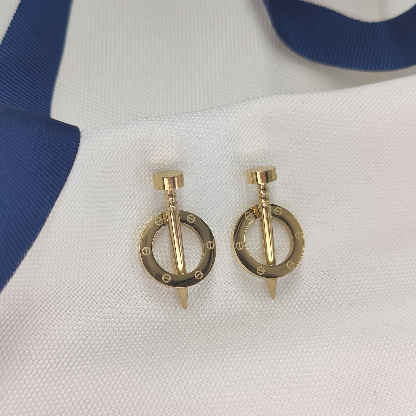 Quinn - Modern Stud Earrings