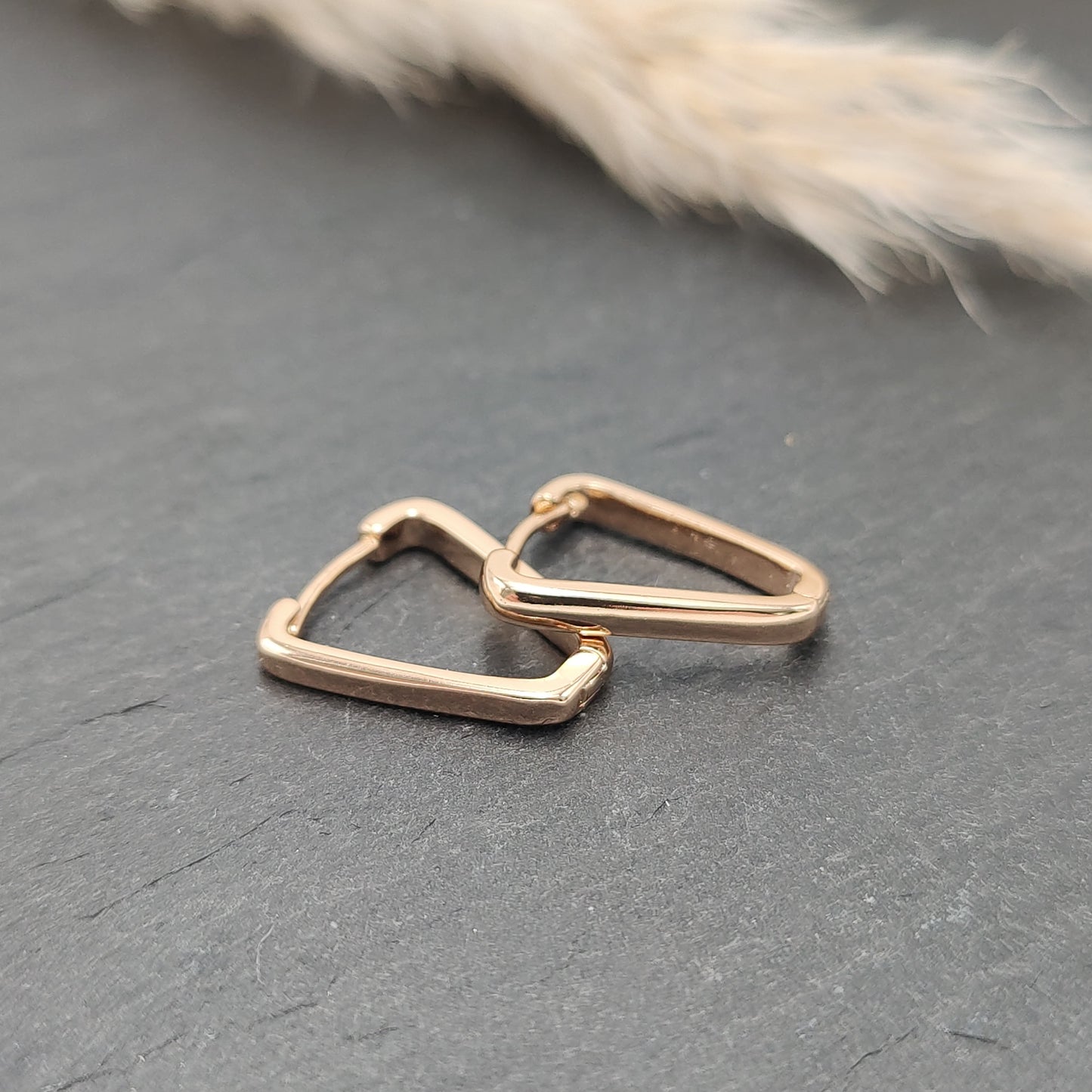 Mia - Geometric Hoop Earrings