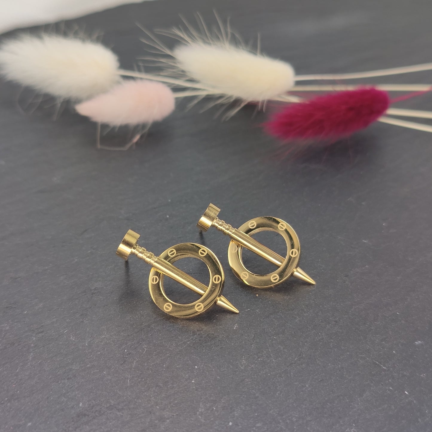 Quinn - Modern Stud Earrings